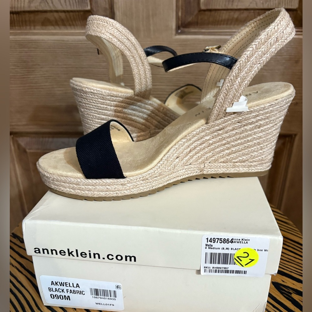 Anne Klein Wella Wedge Espadrille Black Strap size 9
